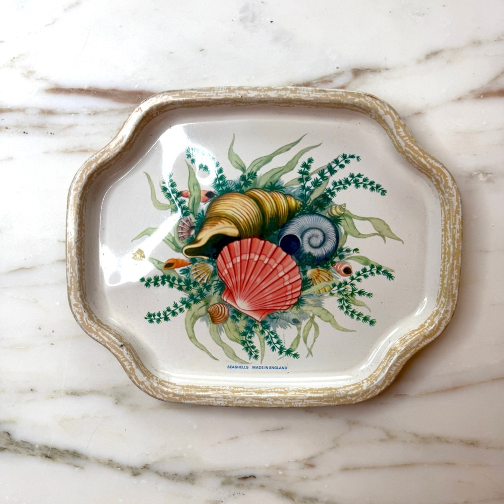Vintage 1970s Elite Trays Seashell Serving Tray, Made in England Coastal Beach